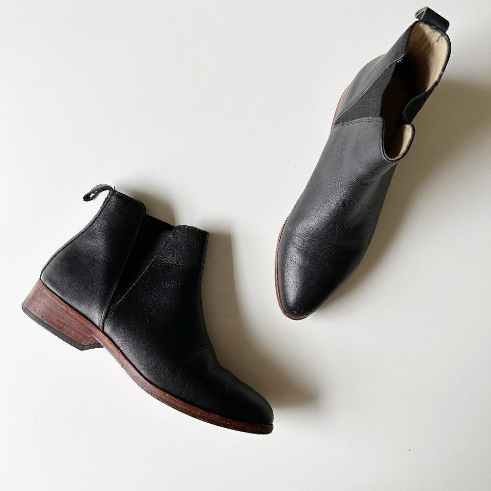 Nisolo Classic Chelsea Boots Black Leather Almond Toe Stacked Low Heel Women's 6